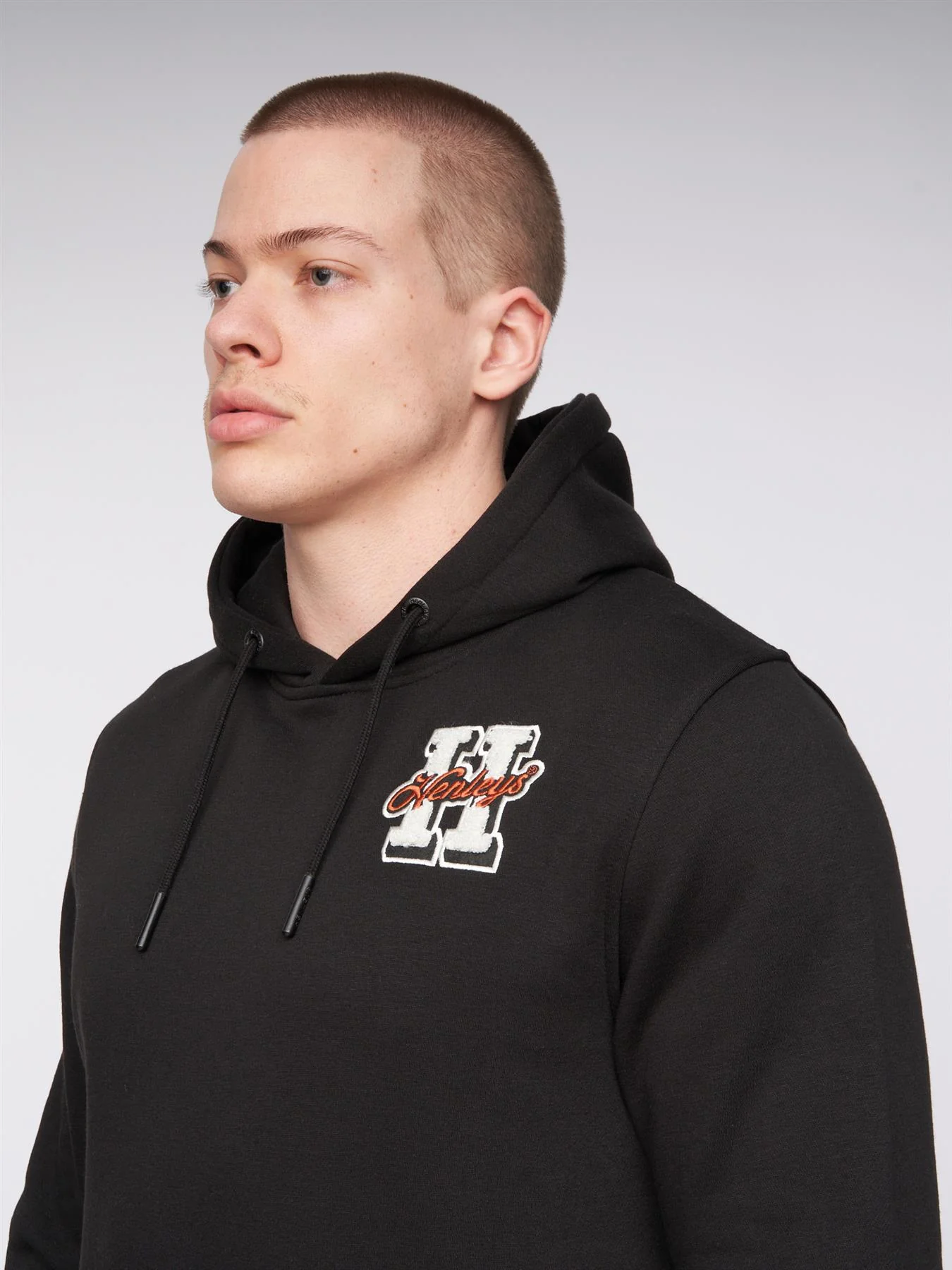 Aitchen Hoodie Black - Image 4