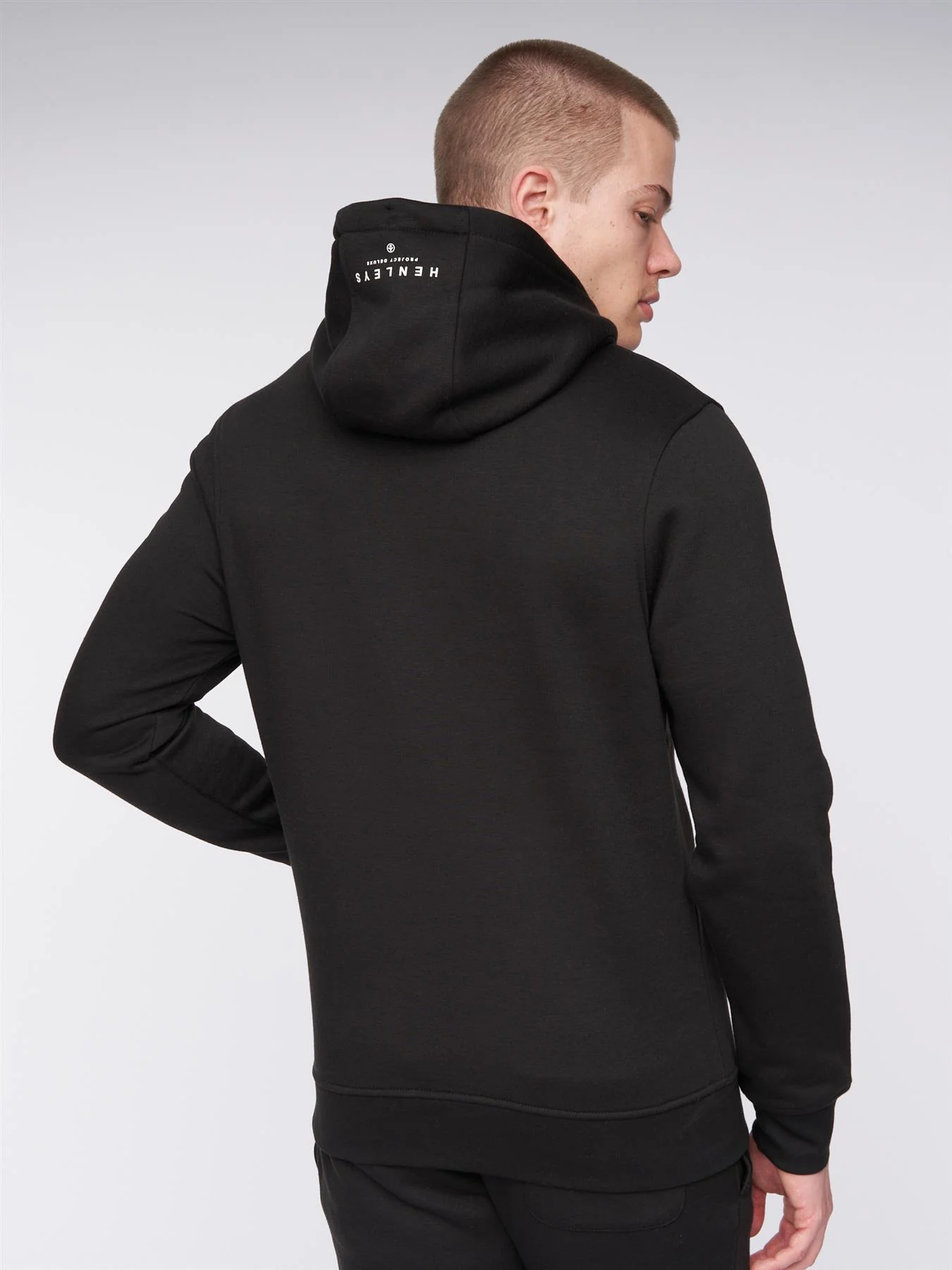 Aitchen Hoodie Black - Image 5