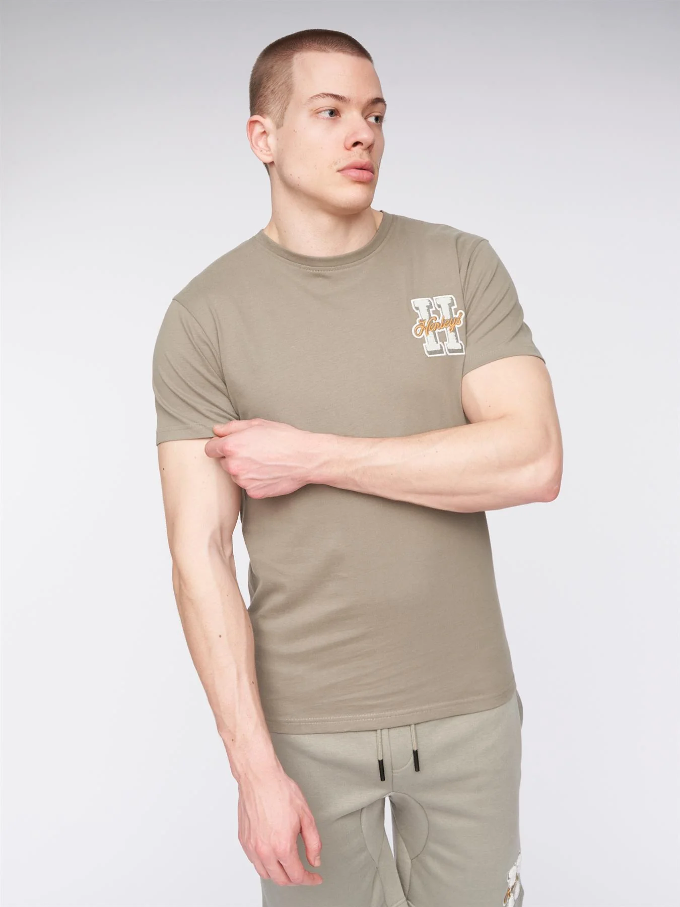 Aitchen T-Shirt Dusky Olive - Image 3