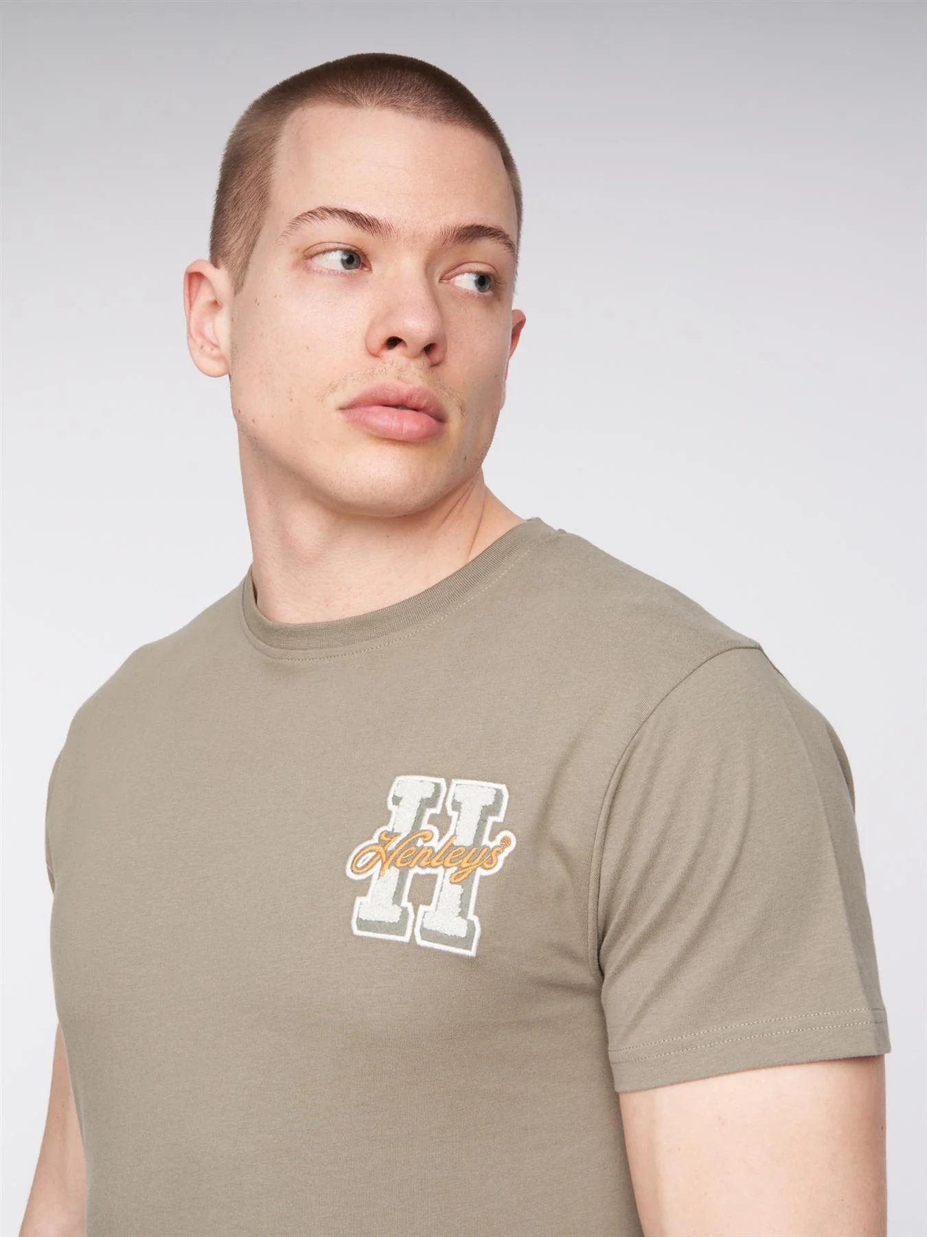 Aitchen T-Shirt Dusky Olive - Image 5