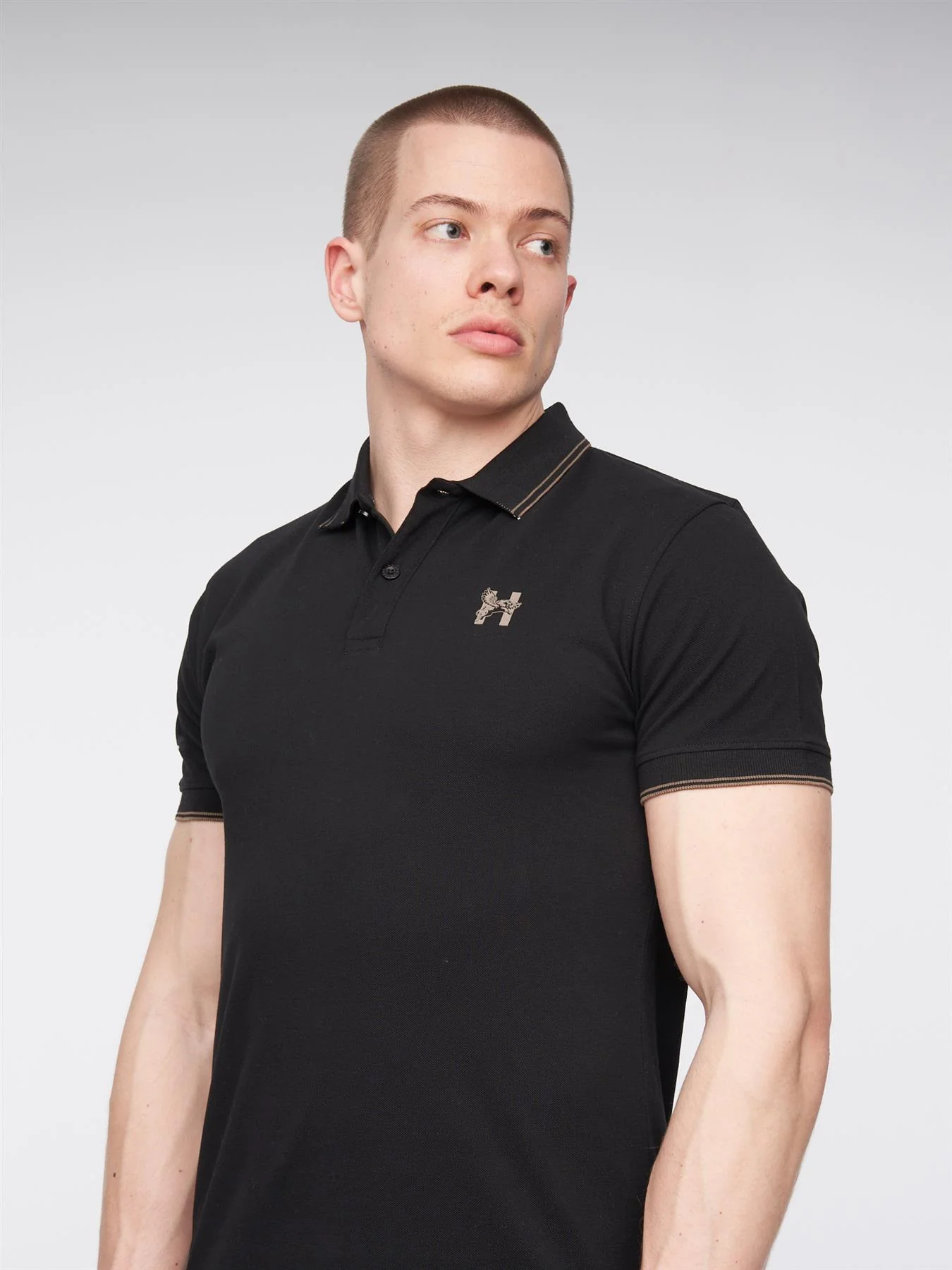 Henflare Polo Black - Image 5