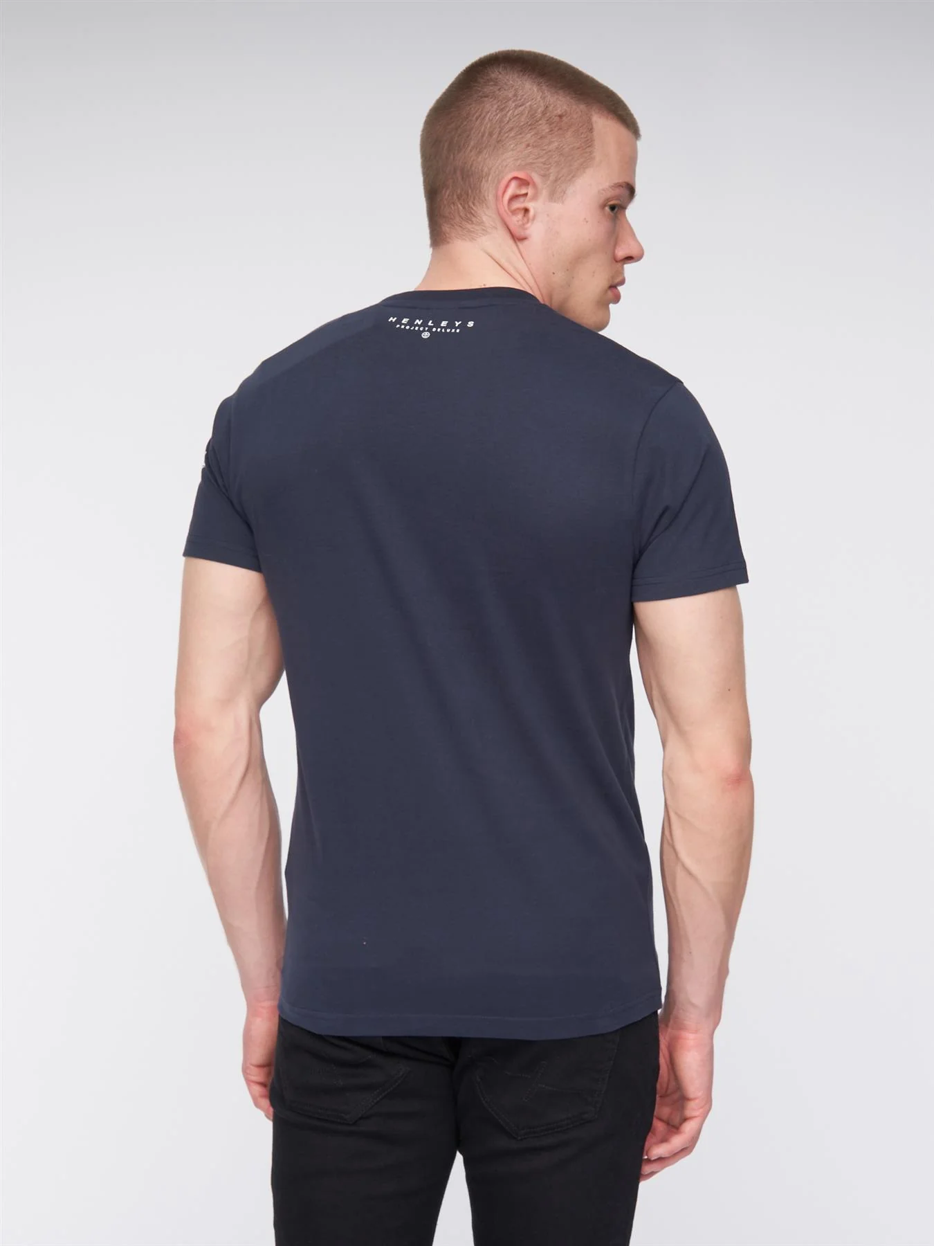 Hentyme T-Shirt Navy - Image 4