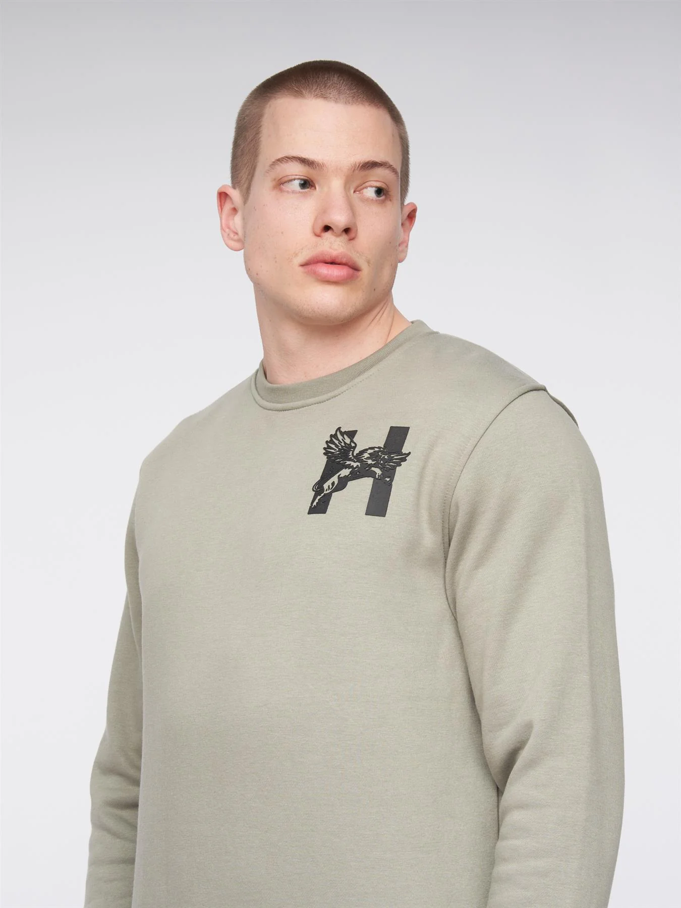 Morehen Crew Sweat Dusty Olive - Image 5